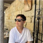 Soy Enfermera. Actualmente imparto clases de Matemáticas y química a niños entre 1 y 4 ESO